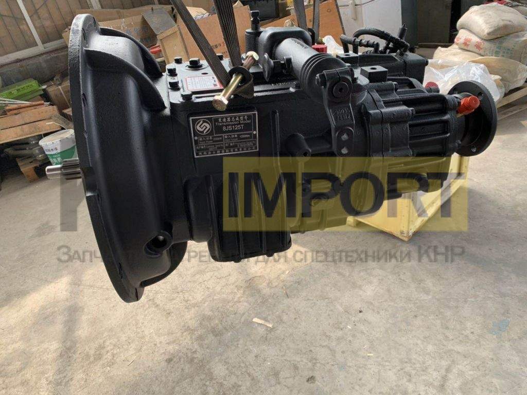 коробка передач (кпп) автокрана ХСМГ qy25k s6-90 S6-90