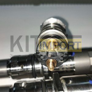 Форсунка Cummins 30018355