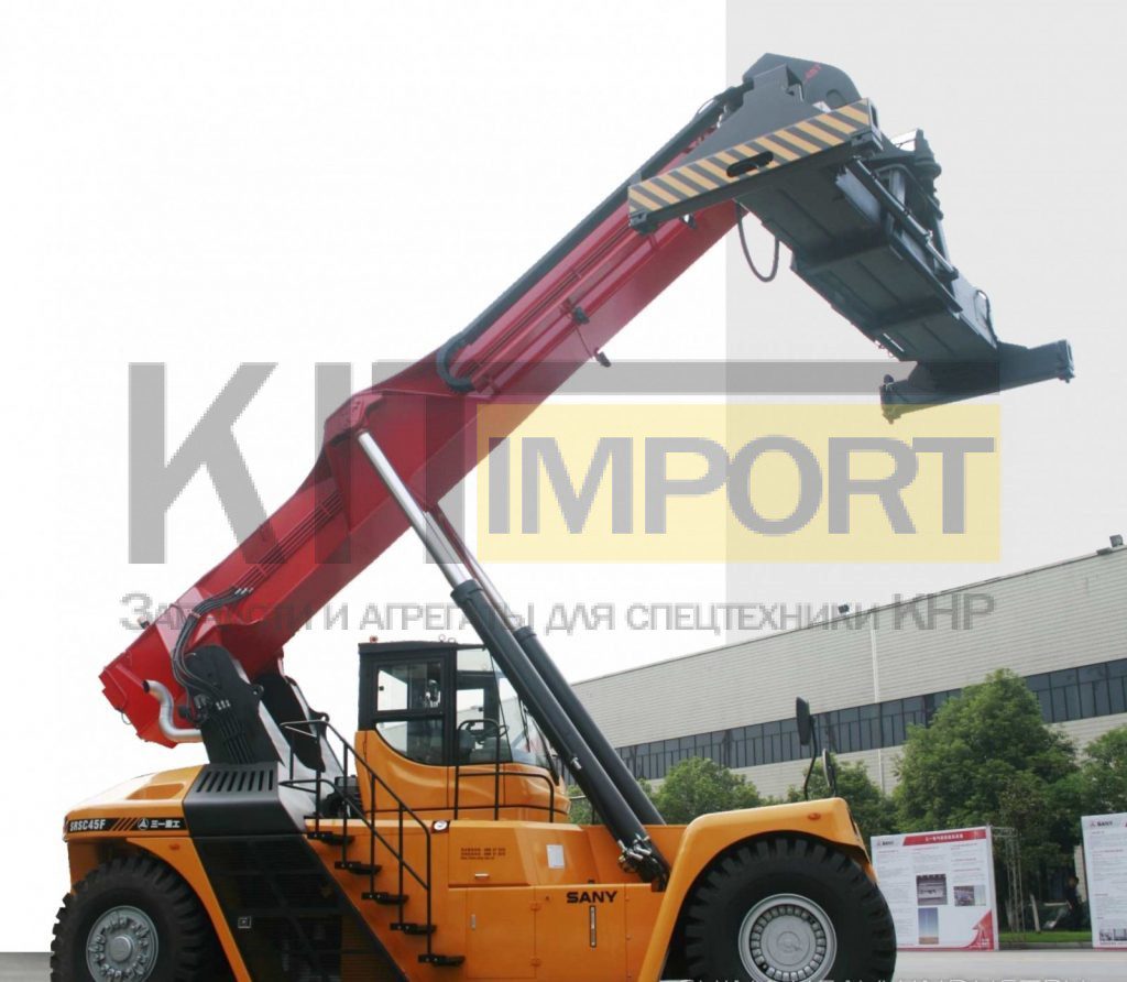 Ричстакер для 20-40-футовых контейнеров SANY SRSC45F3