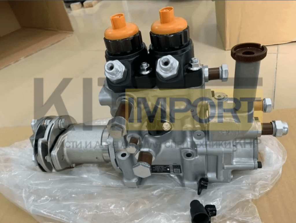 Топливный насос высокого давления Komatsu 6731-71-1240