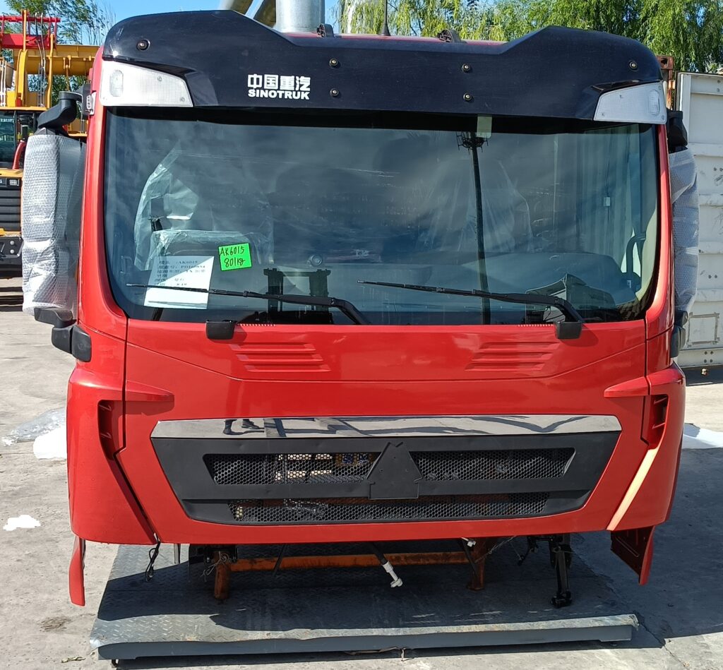 Кабина водителя HOWO T5G