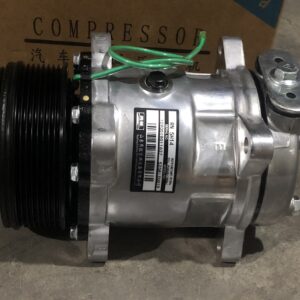 Компрессор кондиционера 200V77970-7028