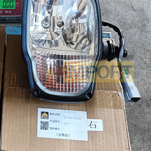 Фара передняя правая D2400-07002